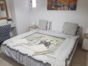 Yifat's Rooms Dead Sea